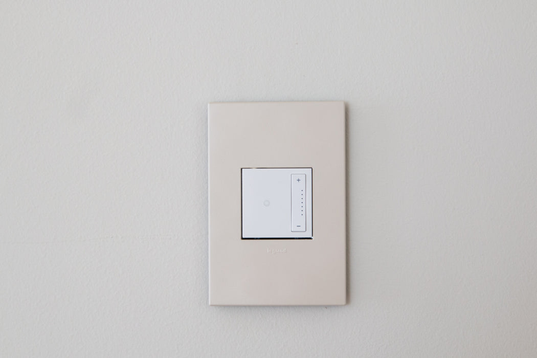 Pass and Seymour Adorne Wall Plate Painted Plastic 1G2 Oatmeal (AWP1G2OM)