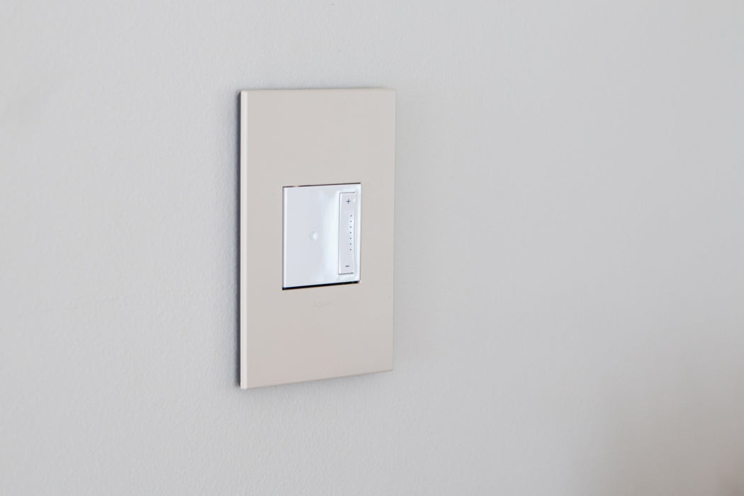 Pass and Seymour Adorne Wall Plate Painted Plastic 1G2 Oatmeal (AWP1G2OM)