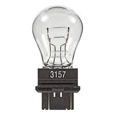 Standard 14 Or 12.8V Dual Filament S8 Wedge Base Miniature Bulb (#3157)