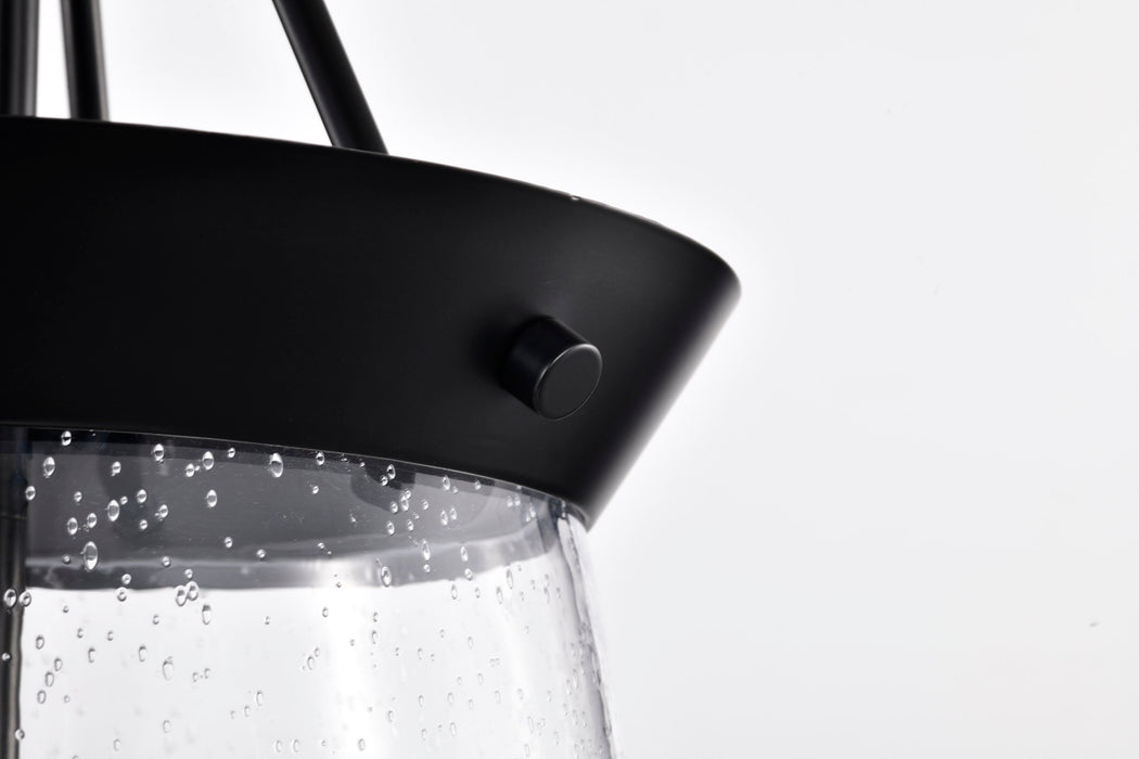 SATCO/NUVO Boliver 3 Light Pendant 11 Inch Matte Black Finish Clear Seeded Glass (60-7800)