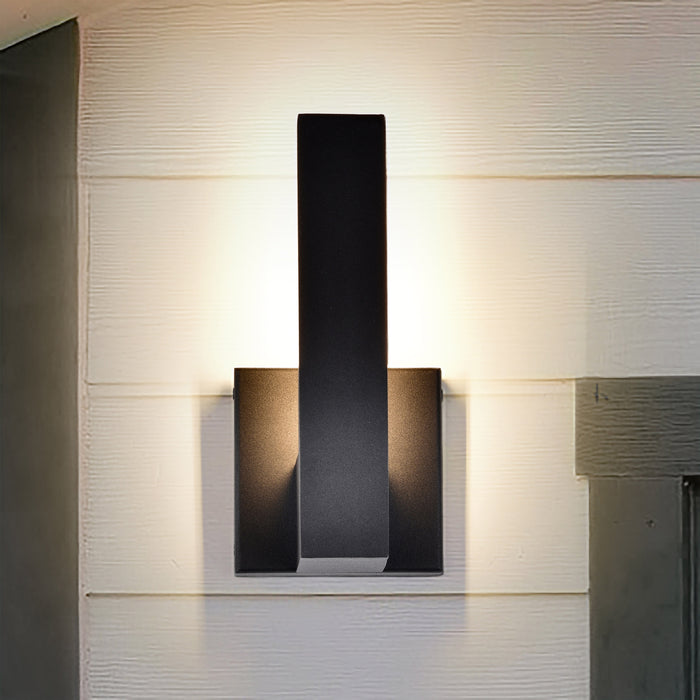 SATCO/NUVO Raven LED Outdoor Sconce 10 Inch Textured Matte Black Finish 8W 3000K (62-1425)