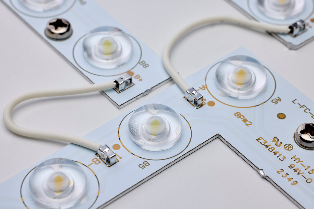 SATCO/NUVO Selene 17 Inch 27W LED Flush Mount CCT Selectable 2700K/3000K/3500K/4000K/5000K White Finish (62-1697)