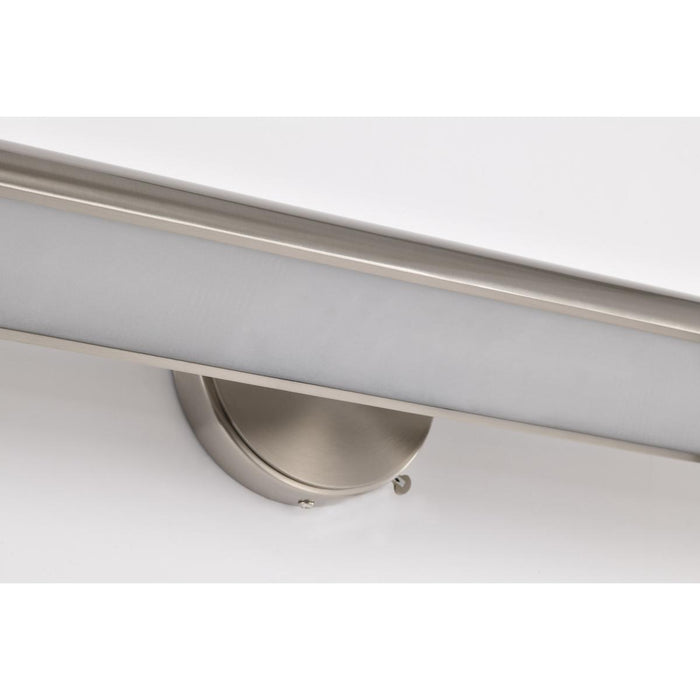 SATCO/NUVO Auden 36 Inch LED Vanity 35W 2800Lm CCT Selectable 3000K/4000K/5000K 90 CRI 120V Brushed Nickel Finish Acrylic Lens (62-2361)