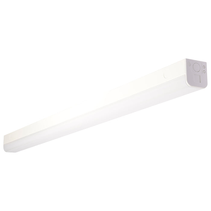 SATCO/NUVO LED 4 Foot Slim Strip Light 38W 5000K White Finish With Knockout (65-1123)