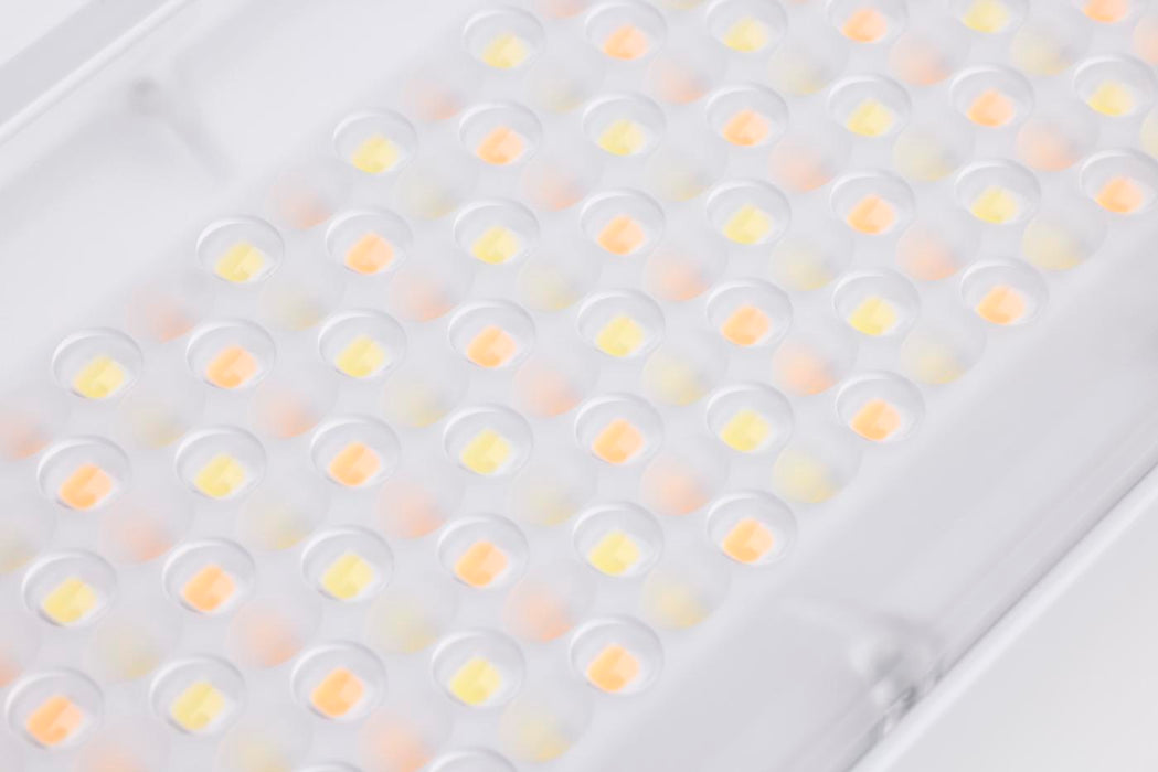 SATCO/NUVO LED Linear High Bay Wattage/CCT Selectable 240W/220W/180W 3000K/4000K/5000K Beam Angle Selectable White Finish 120-347V (65-1512)