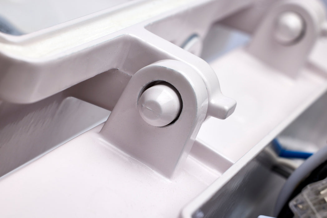 SATCO/NUVO LED Wide Beam Angle Canopy Square Wattage/CCT Selectable 20W/30W/45W 3000K/4000K/5000K 120-277V 80 CRI 0-10V Dimming White (65-634)