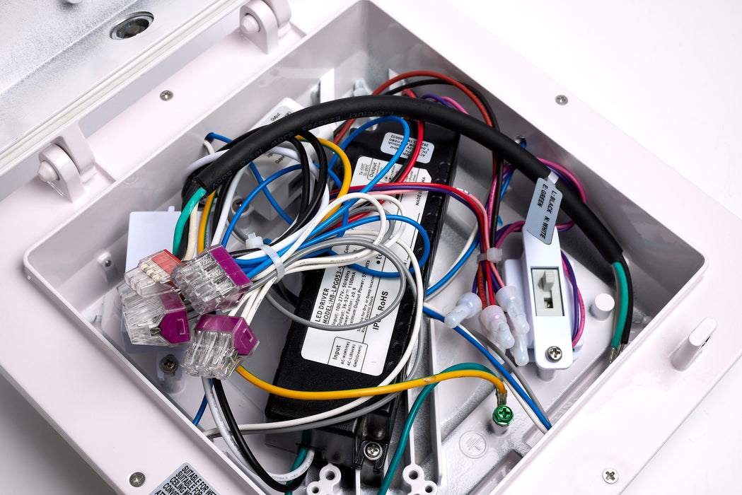 SATCO/NUVO LED Wide Beam Angle Canopy Square Wattage/CCT Selectable 20W/30W/45W 3000K/4000K/5000K 120-277V 80 CRI 0-10V Dimming White (65-634)