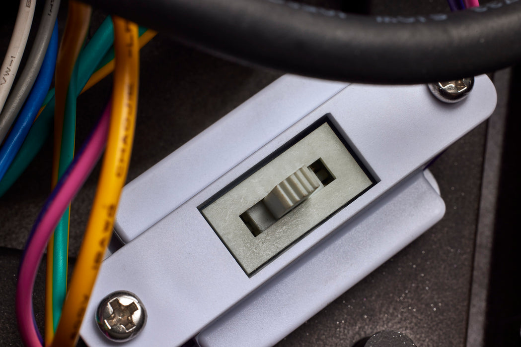 SATCO/NUVO LED Wide Beam Angle Canopy Square Wattage/CCT Selectable 20W/30W/45W 3000K/4000K/5000K 120-277V 80 CRI 0-10V Dimming Black (65-636)