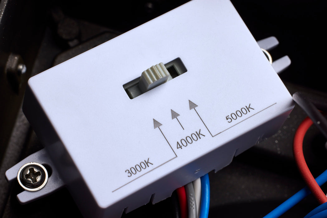 SATCO/NUVO LED Wide Beam Angle Canopy Square Wattage/CCT Selectable 20W/30W/45W 3000K/4000K/5000K 120-277V 80 CRI 0-10V Dimming Black (65-636)