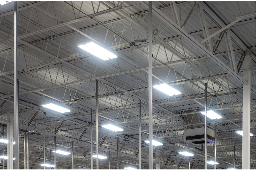 SATCO/NUVO LED Adjustable High Bay 135W 4000K Integrated Sensor Port 120-277V (65-643R1)