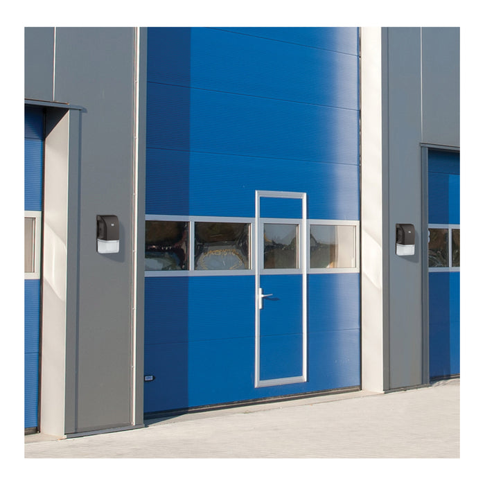 SATCO/NUVO LED Small Wall Pack 20W CCT Selectable 3000K/4000K/5000K Black Finish 100-277V (65-747)