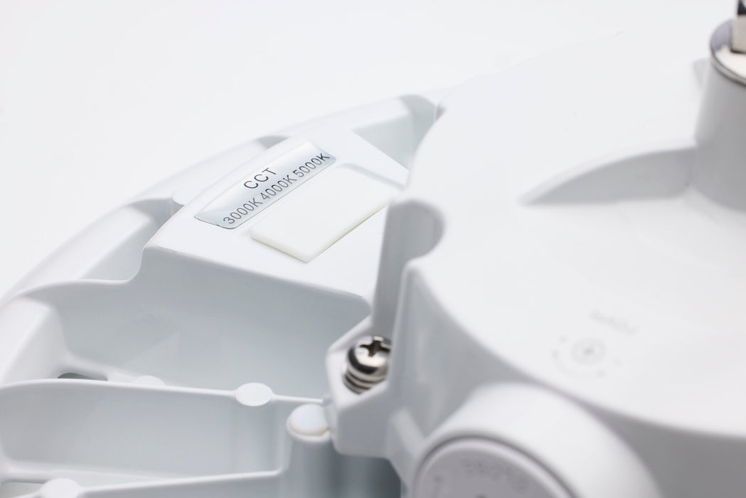 SATCO/NUVO LED UFO High Bay Wattage/CCT Selectable 80W/100W/120W 3000K/4000K/5000K 120-347V White Finish (65-812)