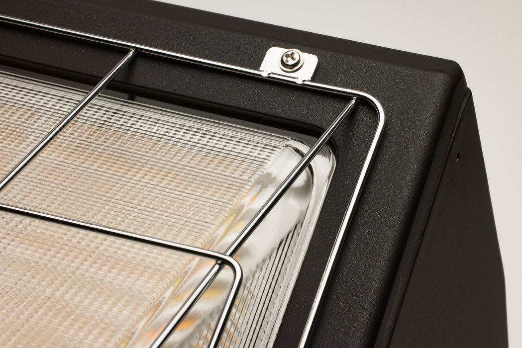 SATCO/NUVO Protective Cage Steel Chrome Finish Traditional (65-818)