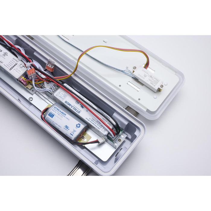 SATCO/NUVO LED 4 Foot Linear Vapor Proof Fixture Wattage/CCT Selectable 40W/50W/60W 3000K/4000K/5000K 120-347V (65-837)