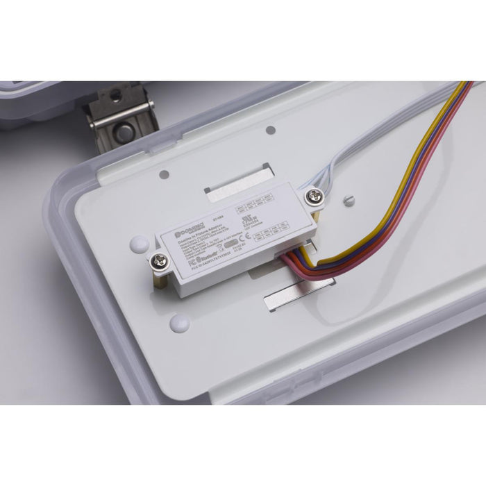 SATCO/NUVO LED 4 Foot Linear Vapor Proof Fixture Wattage/CCT Selectable 40W/50W/60W 3000K/4000K/5000K 120-347V (65-837)