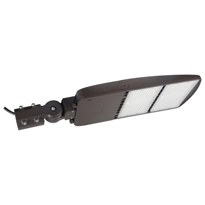 SATCO/NUVO LED Area Light Type III 240W Bronze Finish 5000K 120-277V (65-847)