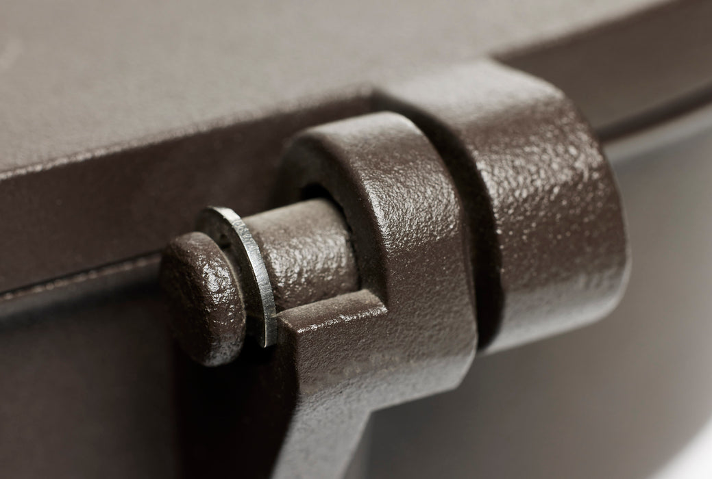 SATCO/NUVO LED Area Light Type III 200W Bronze Finish 4000K 277-480V (65-864)