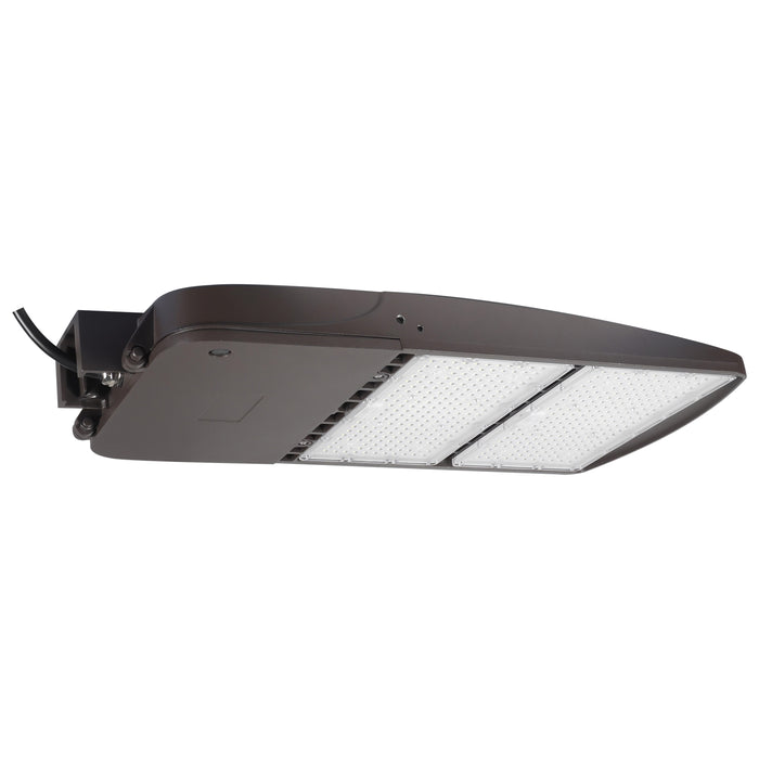 SATCO/NUVO LED Area Light Type III 200W Bronze Finish 5000K 277-480V (65-865)