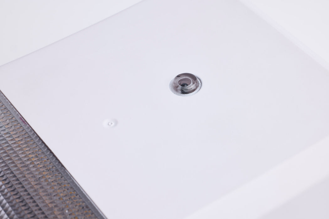 SATCO/NUVO LED Turtle Friendly Small Wall Pack 20W Amber Color White Finish (65-889)