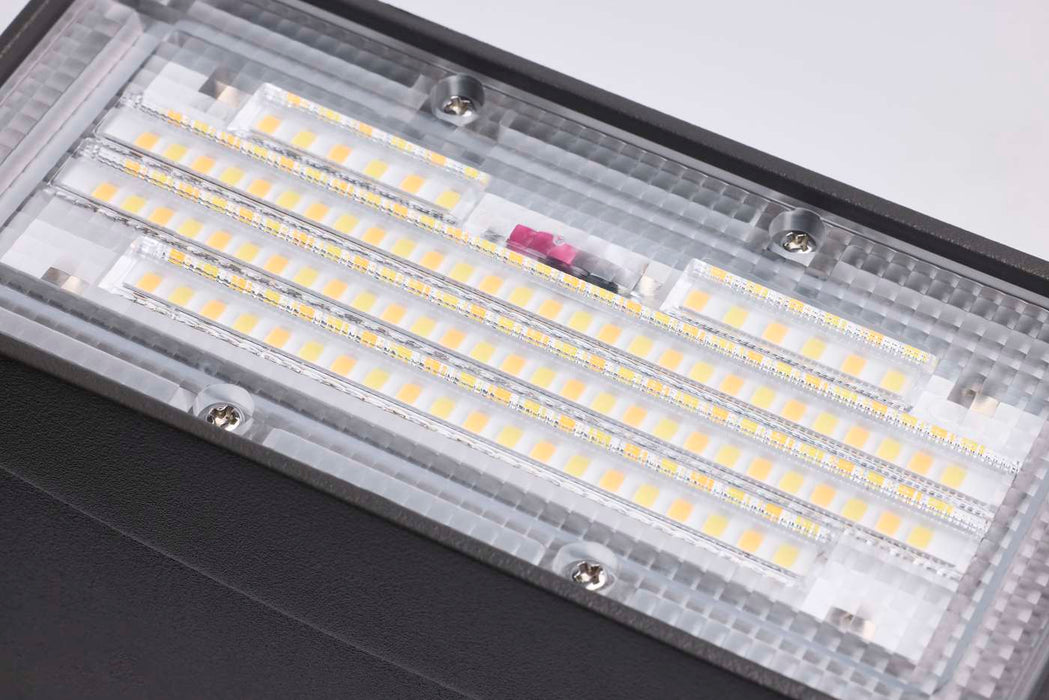 SATCO/NUVO LED Small Wall Pack Wattage/CCT Selectable 15W/20W/25W 3000K/4000K/5000K 80 CRI Dimmable 120-277V Bronze Finish (65-943)