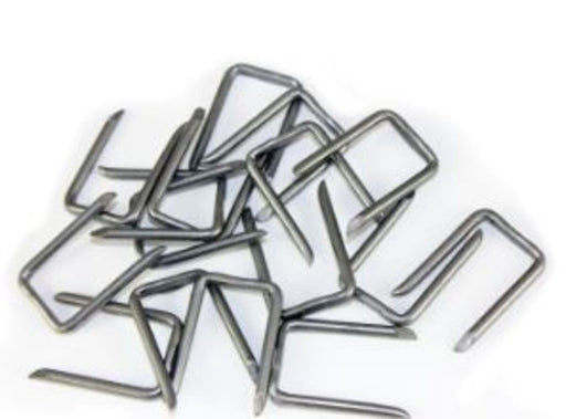 Southwire 9/16 Inch Romex Staples Box of 100 (66274940)