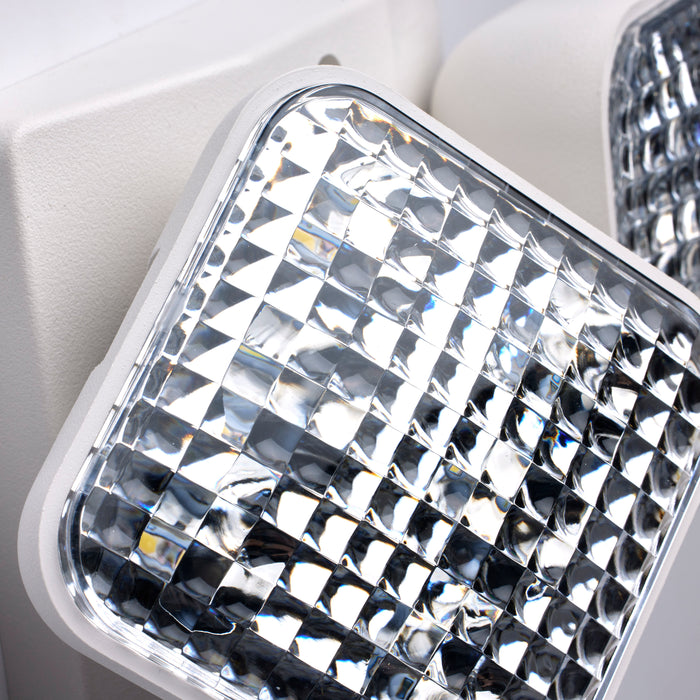 SATCO/NUVO Remote Emergency Light Low-Voltage Backup Dual-Head (67-135)