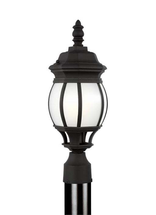 Generation Lighting Wynfield Small One Light Outdoor Wall Mount Lantern (89202-12)