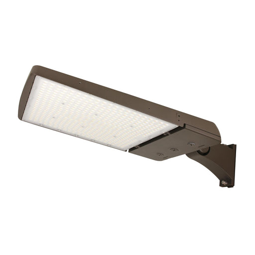 Maxlite 113528 LED Area Light Wattage/CCT Selectable 300W/250W/200W 3000K/4000K/5000K 277-480V Manual Changeable Type III/IV/V Bronze Flexible Arm (AE300HMC-WCSBFCR)