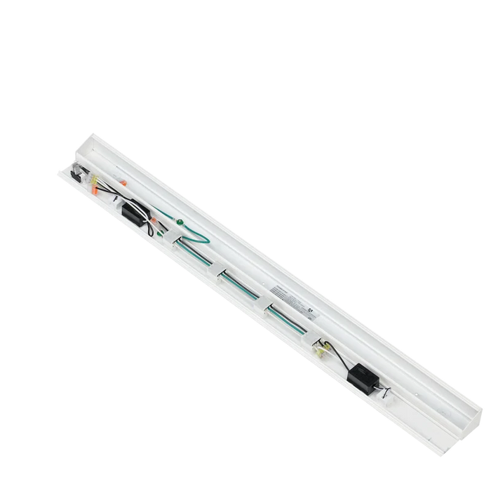 Atom Low Profile Power Strip With 4 Receptacles/2 USB Ports 120V 36 Inch White