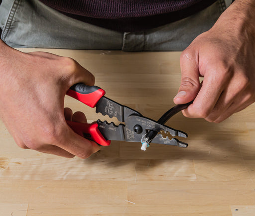 Gardner Bender Coax Cable Stripper And Crimper 1 Per Clamshell (GS-3589)