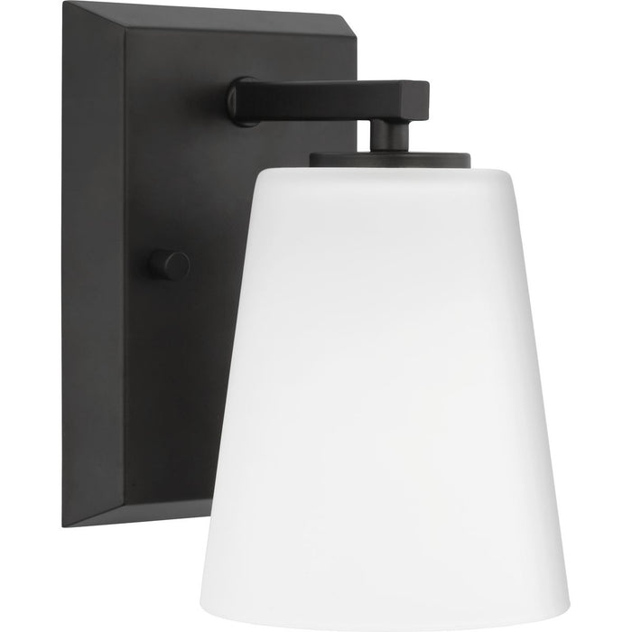 Progress Lighting Vertex Collection One-Light Bath And Vanity Fixture Matte Black (P300461-31M)