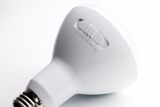 SATCO/NUVO 8.5W BR30 LED Medium Base CCT Selectable 2700K/3000K/3500K/4000K/5000K 700Lm White Finish 90 CRI 120V 6-Pack (S11780)