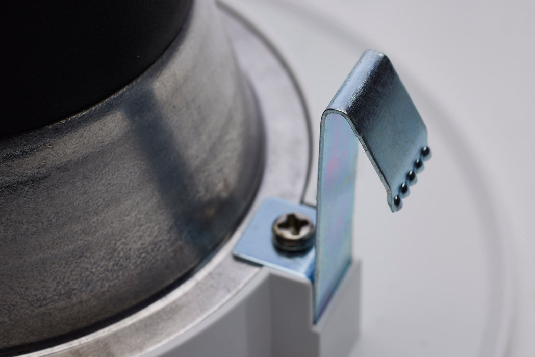 SATCO/NUVO 6.5W LED Downlight Retrofit 4 Inch Baffle CCT Selectable 2700K/3000K/3500K/4000K/5000K 12V Matte White Finish (S11838)