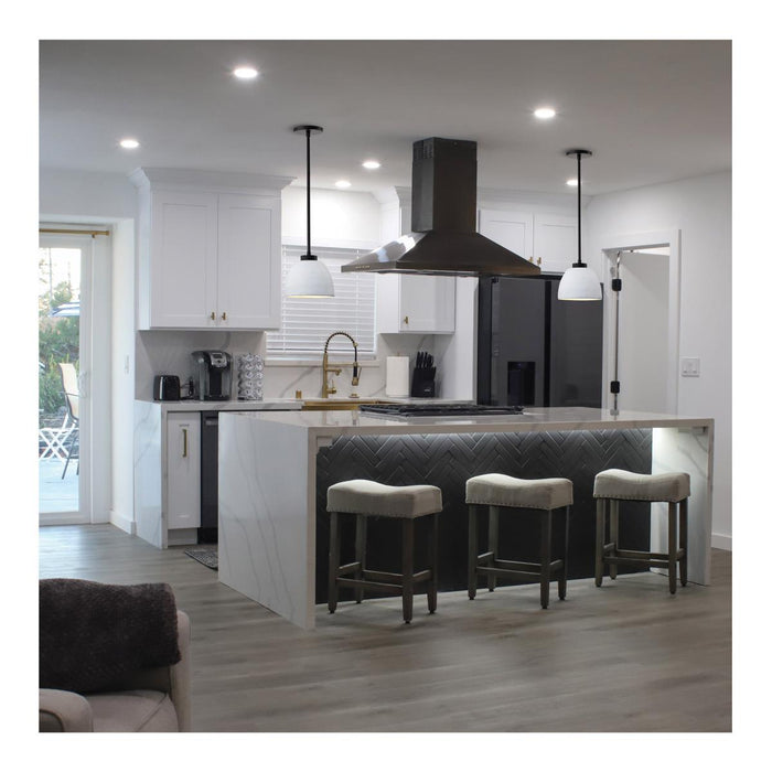 SATCO/NUVO 6W LED Downlight Retrofit 4 Inch CCT Selectable 2700K/3000K/3500K/4000K/5000K Round 90 CRI 120V White (S12600)