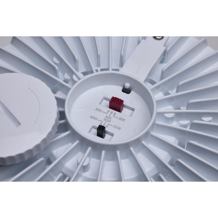 SATCO/NUVO LED HID Replacement Wattage/CCT Selectable 40W/30W/20W 3000K/4000K/5000K Ballast Bypass Medium Base 120-277V (S13148)