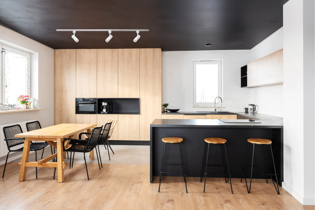 SATCO/NUVO 10W LED Track Head 36 Degree Beam Spread CCT Selectable 2700K/3000K/3500K/4000K/5000K Matte White Finish (TH701)