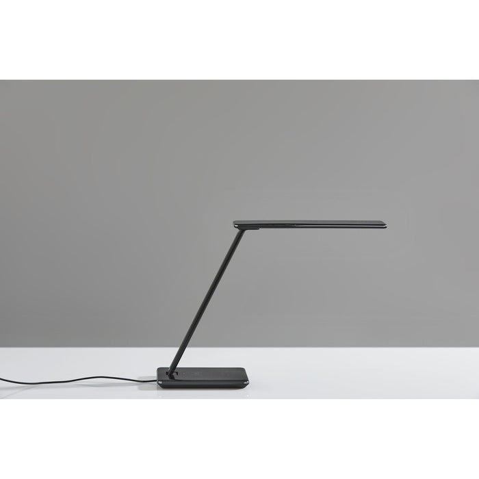 Adesso Simplee Adesso Declan LED Adesso Charge Wireless Charging Multi-Function Desk Lamp Glossy Black Plastic (SL4904-01)