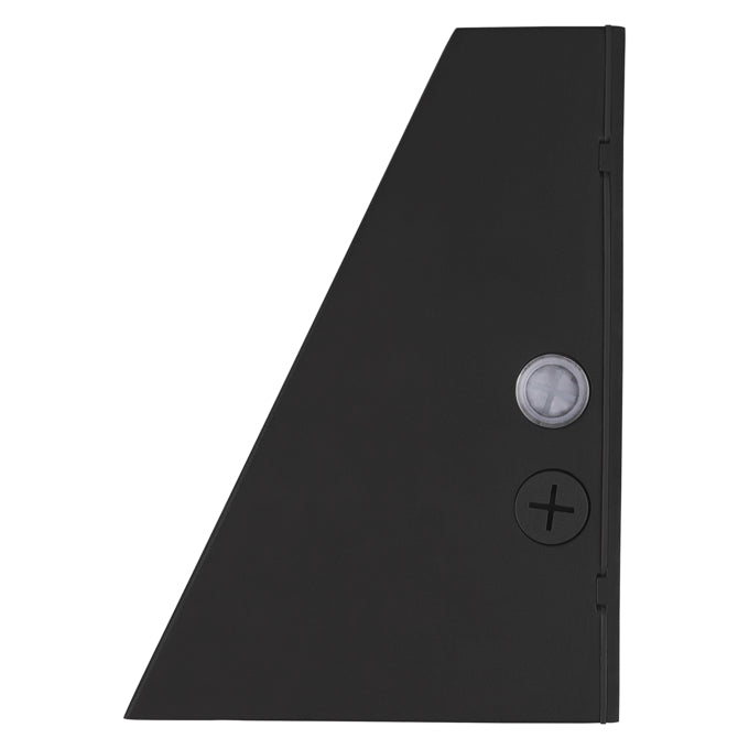 Sylvania WALPAKCPS060UNHD8SC15ADJBLP LED Wall Pack Cut Off Wattage/CCT Selectable 40W/50W/60W 1800K/2200K/2700K Black Photocell120-347V (67134)