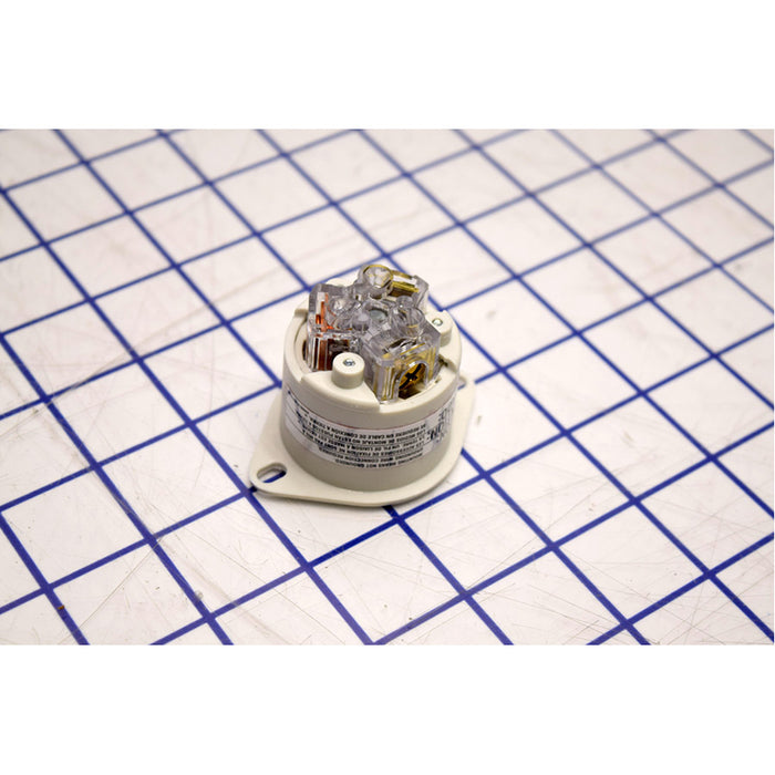 Bryant Locking Flanged Inlet 3P3W 15A125/10A250V (7556MB)