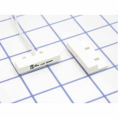 Edwards Signaling Mini Flange Surface Mount Wire Leads 5/8 Inch Gap Normally Open White (1032-N)