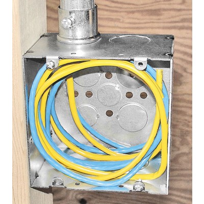 Southwire Garvin 4-11/16 Welded Junction Box 3 Inch Deep 1 Inch Knockouts (72181-1)