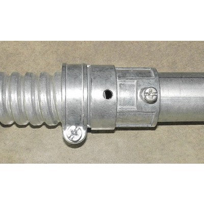 Southwire Garvin Diecast Zinc Combination Coupling 1/2 Inch EMT Conduit To 1/2 Inch Flexible Metal Conduit (SQZEMT-50)