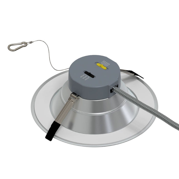 Halco CDL-10-LS-CS-HZWH-DDV 10 Inch Downlight Selectable 2800Lm/3500Lm/4500Lm 2700K/3000K/3500K/4000K/5000K 120-277V Triac/ELV/0-10V Haze Reflector/White Flange (89217)