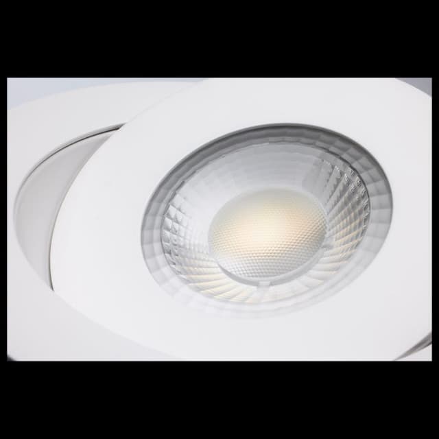SATCO/NUVO 6 Inch LED Smart Directional Low-Profile Downlight 15W 1250Lm 120-277V 90 CRI 36 Degree Beam Angle White Trim (S11295R1)