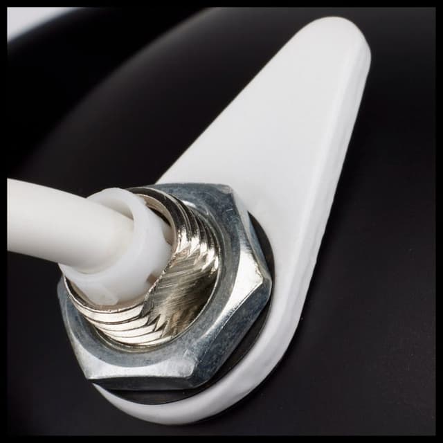 SATCO/NUVO 4 Inch LED Smart Directional Low-Profile Downlight 9W 950Lm 120-277V 90 CRI 36 Degree Beam Angle Black Trim (S11294R1)