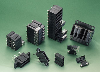 Littelfuse 15Amp Alarm Indicating Fuse Holder 17-Pole Printed Circuit Board (PCB) Mount (04820017ZXB)