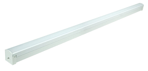 SATCO/NUVO LED 4 Foot Connectable Strip 36W 4000K White Finish 120V (65-1104)