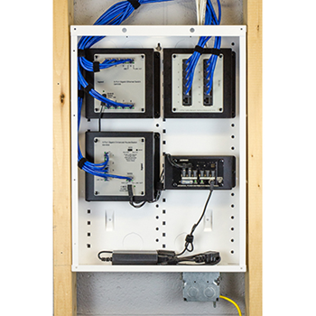 Pass And Seymour 20 Enclosure With Hinged Cover And Lock (EN2050)
