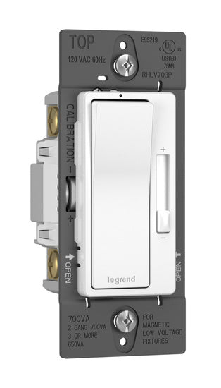 Pass And Seymour Radiant Magnetic Low-Voltage Single Pole/3W 700Va Dimmer White (RHLV703PW)