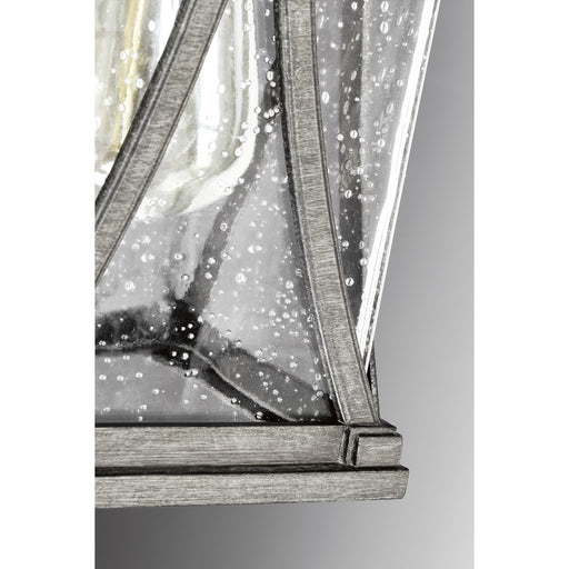 Progress Lighting Abbott Collection One-Light Medium Wall Lantern (P560114-103)